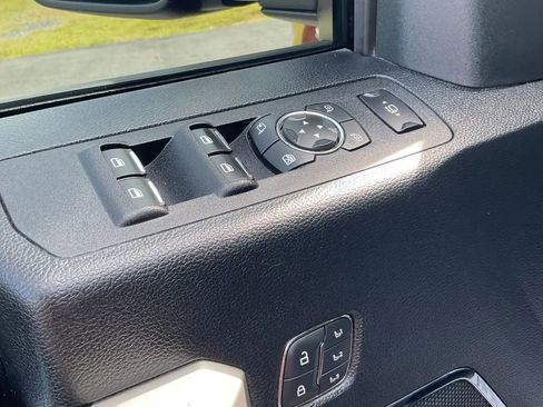 Used 2020 Ford F250 Lariat w/ Lariat Value Package image 24