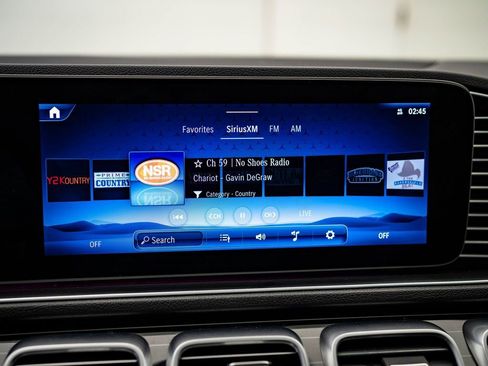 Certified 2025 Mercedes-Benz GLE 450 4MATIC w/ AMG Line Exterior image 31