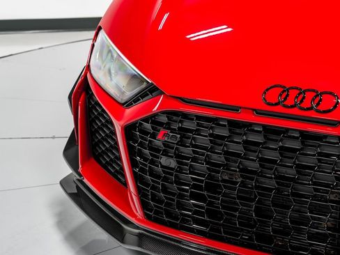 Used 2023 Audi R8 V10 GT RWD image 38