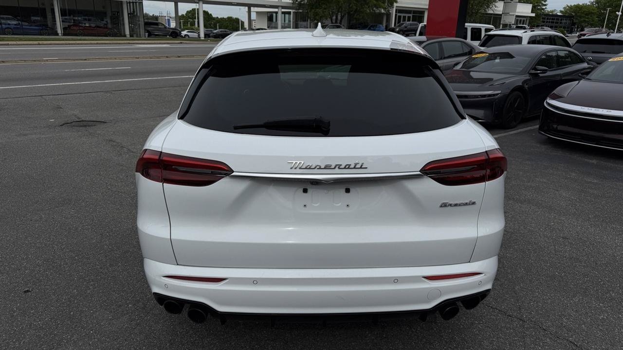 Used 2023 Maserati Grecale GT AWD/4WD image 16