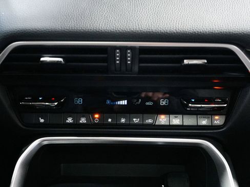 Used 2024 MAZDA CX-90 Plug-In Hybrid w/ Premium Plus image 21