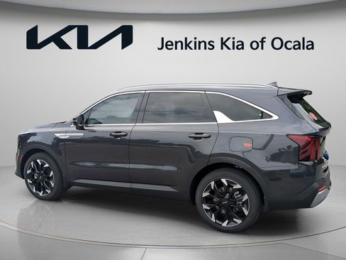 New 2026 Kia Sorento EX FWD image 5