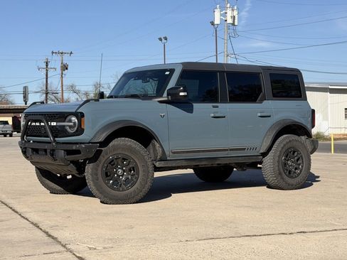 Used 2021 Ford Bronco First Edition image 1
