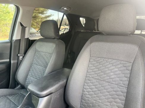 Used 2020 Chevrolet Equinox LT image 5