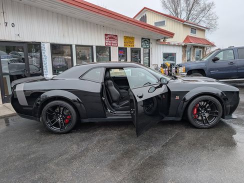 Used 2020 Dodge Challenger R/T Scat Pack image 12