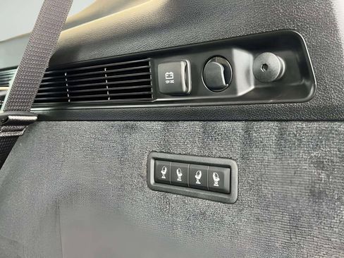 Used 2022 Jeep Grand Wagoneer Series II image 37