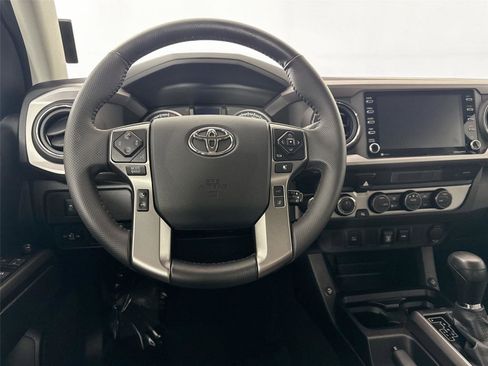 Certified 2023 Toyota Tacoma SR5 AWD/4WD image 30