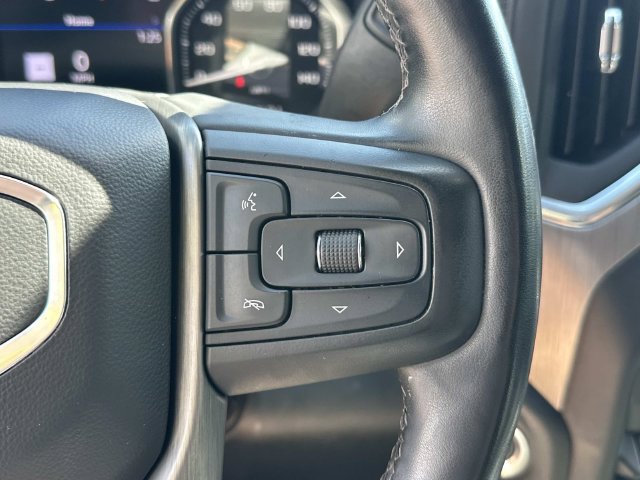 Used 2023 GMC Sierra 2500 Denali w/ Denali Black Diamond Edition AWD/4WD image 23
