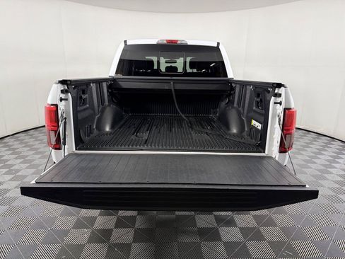 Used 2020 Ford F150 Lariat RWD image 16
