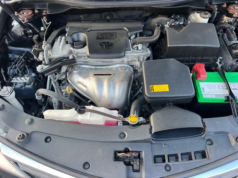 Used 2014 Toyota Camry LE FWD image 41
