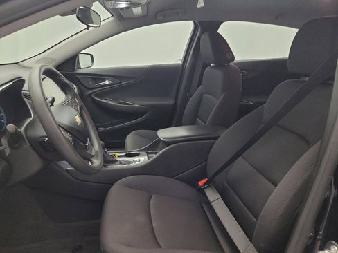 Used 2023 Chevrolet Malibu LS image 17