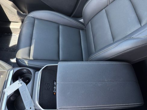 Used 2026 GMC Terrain Elevation w/ Elevation Premium Package FWD image 14