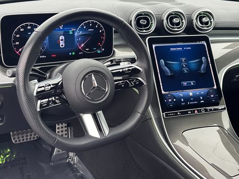 Certified 2025 Mercedes-Benz CLE 300 4MATIC Coupe image 13