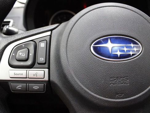 Used 2018 Subaru Forester 2.5i Premium w/ All-Weather Package image 25