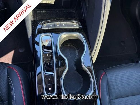 Used 2023 Buick Envision Essence w/ Sport Touring Package image 11