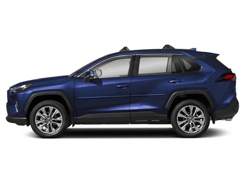Used 2024 Toyota RAV4 XLE FWD image 3
