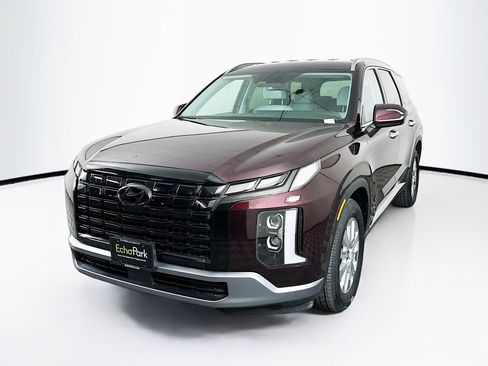 Used 2025 Hyundai Palisade SEL image 3