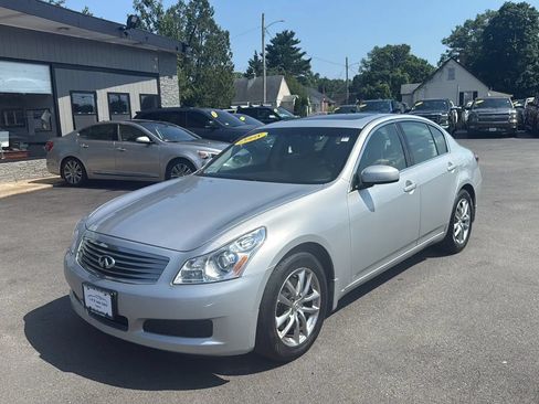 Used 2008 INFINITI G35 x Sedan w/ Premium Pkg AWD/4WD image 3