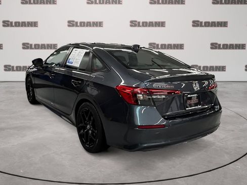 Used 2023 Honda Civic Sport image 3