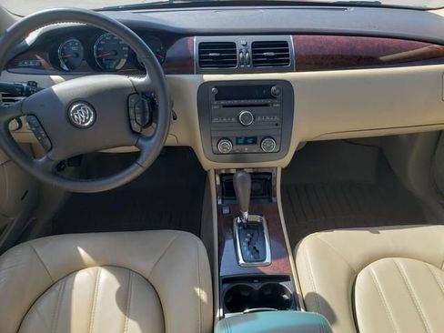 Used 2011 Buick Lucerne CXL FWD image 14