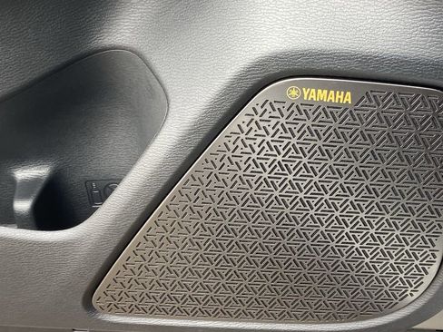 New 2026 Mitsubishi Outlander SE FWD image 21