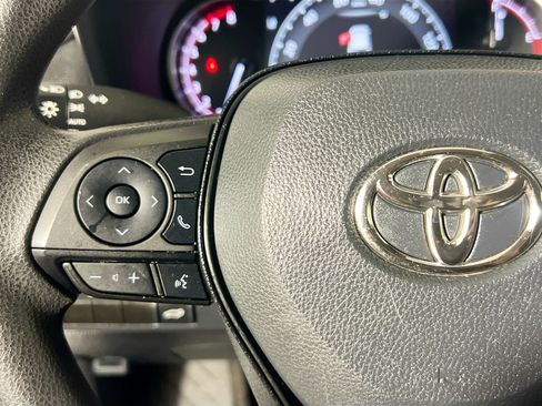 Used 2023 Toyota RAV4 XLE w/ Convenience Package FWD image 18