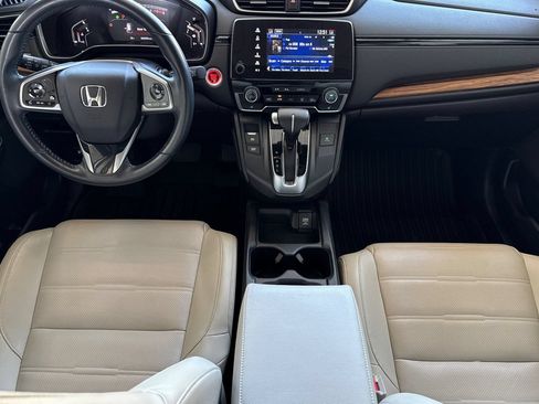 Used 2019 Honda CR-V Touring image 14