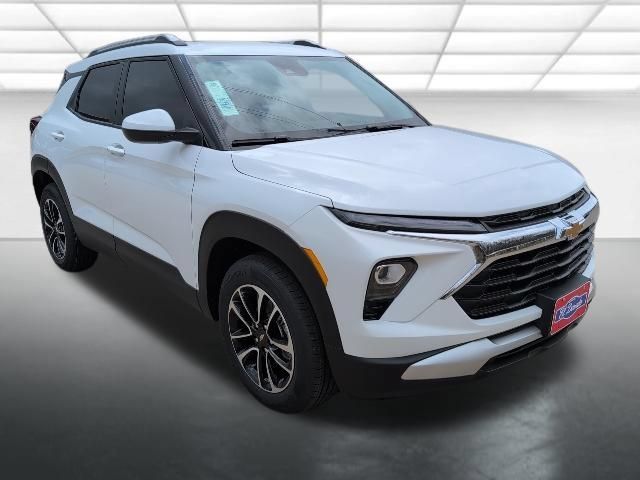 New 2026 Chevrolet TrailBlazer LT w/ Convenience Package FWD image 1