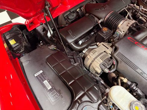 Used 1999 Chevrolet Corvette Convertible w/ Memory Pkg RWD image 71