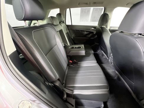 Used 2023 Volkswagen Tiguan SE AWD/4WD image 26