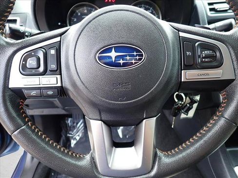 Used 2017 Subaru Crosstrek 2.0i Premium AWD/4WD image 14
