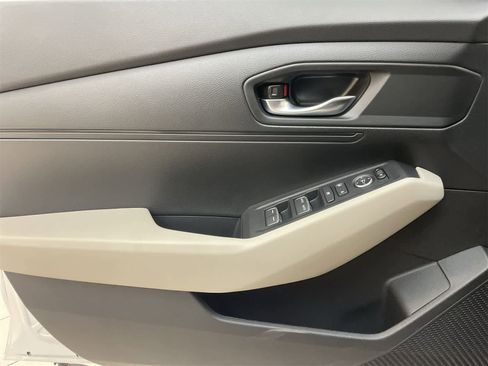 Used 2025 Honda Accord LX image 14