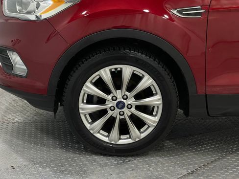 Used 2017 Ford Escape Titanium image 36