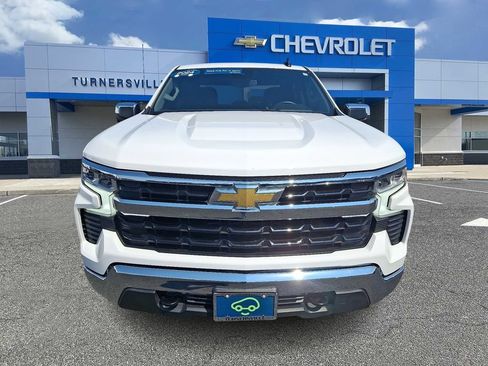 Certified 2024 Chevrolet Silverado 1500 LT AWD/4WD image 2
