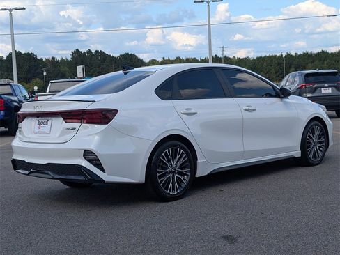 Used 2023 Kia Forte GT-Line w/ GT-Line Premium Package image 5