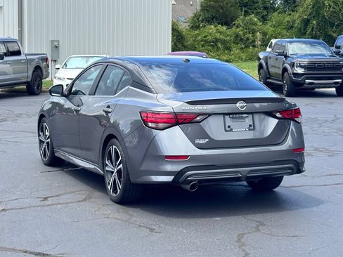 Used 2023 Nissan Sentra SR w/ SR Premium Package FWD image 15