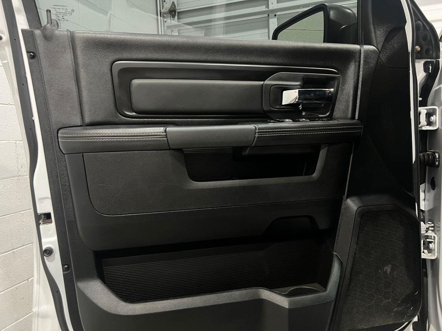 Used 2018 RAM 1500 Rebel w/ Luxury Group AWD/4WD image 9
