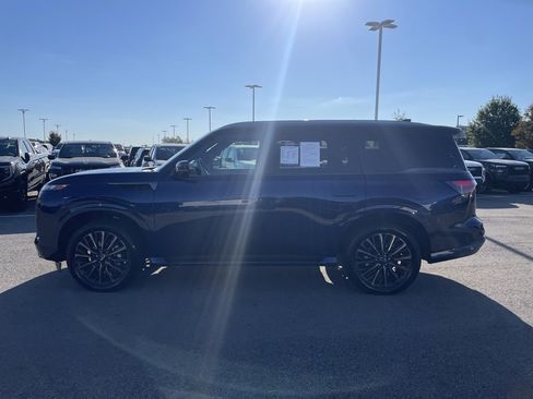 Used 2025 INFINITI QX80 Autograph image 4