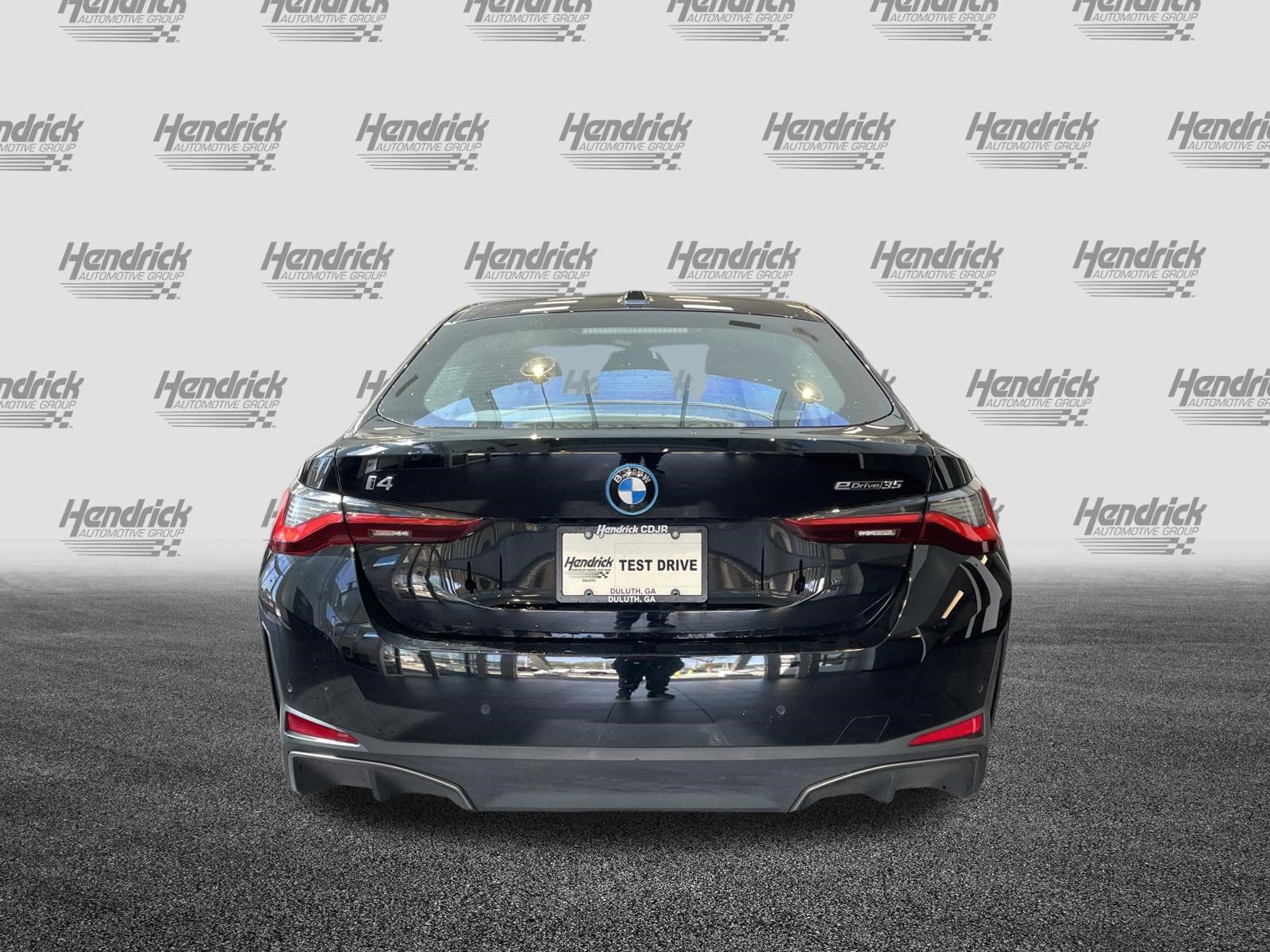 Used 2023 BMW i4 eDrive35 w/ Premium Package RWD image 9
