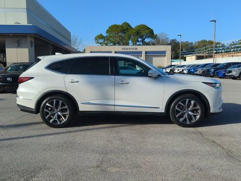 Certified 2023 Acura MDX FWD w/ Technology Package image 3