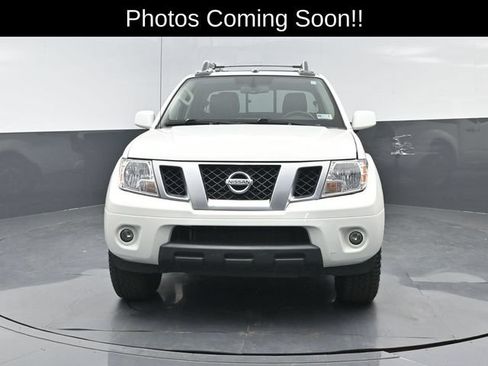 Used 2020 Nissan Frontier PRO-4X w/ Pro-4x Utility Package AWD/4WD image 24