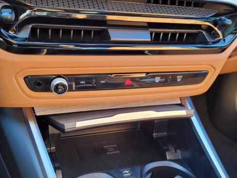 New 2025 BMW 330i 330i w/ M Sport Package image 8