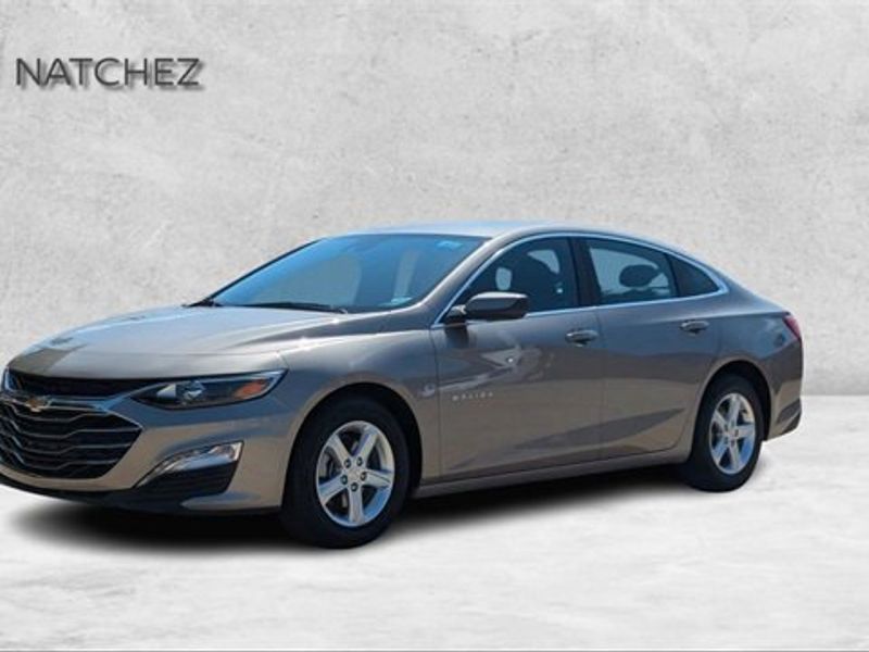 Used 2024 Chevrolet Malibu LT image 1