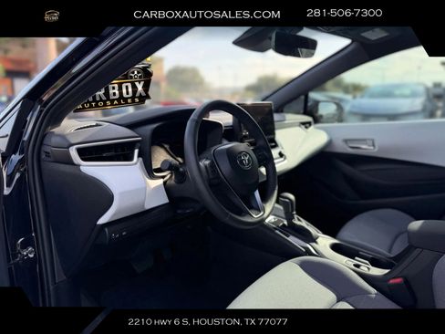 Used 2026 Toyota Corolla SE FWD image 16