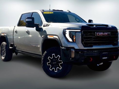 Used 2024 GMC Sierra 2500 AT4X image 1