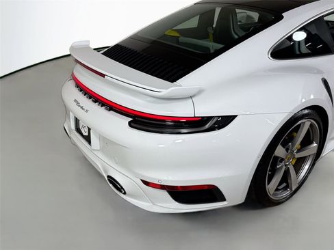 Used 2022 Porsche 911 Turbo S w/ 911 Turbo Sportdesign Package image 36