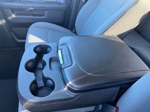 Used 2024 RAM 1500 Classic SLT image 24