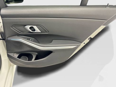 Used 2025 BMW 330i Sedan RWD image 42