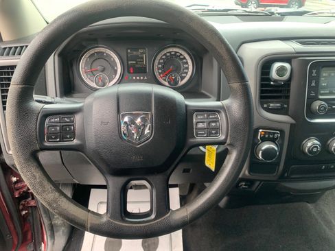 Used 2017 RAM 1500 Express w/ Express Value Package RWD image 9