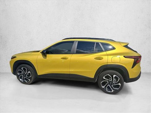 Used 2025 Chevrolet Trax RS w/ Driver Confidence Package FWD image 6